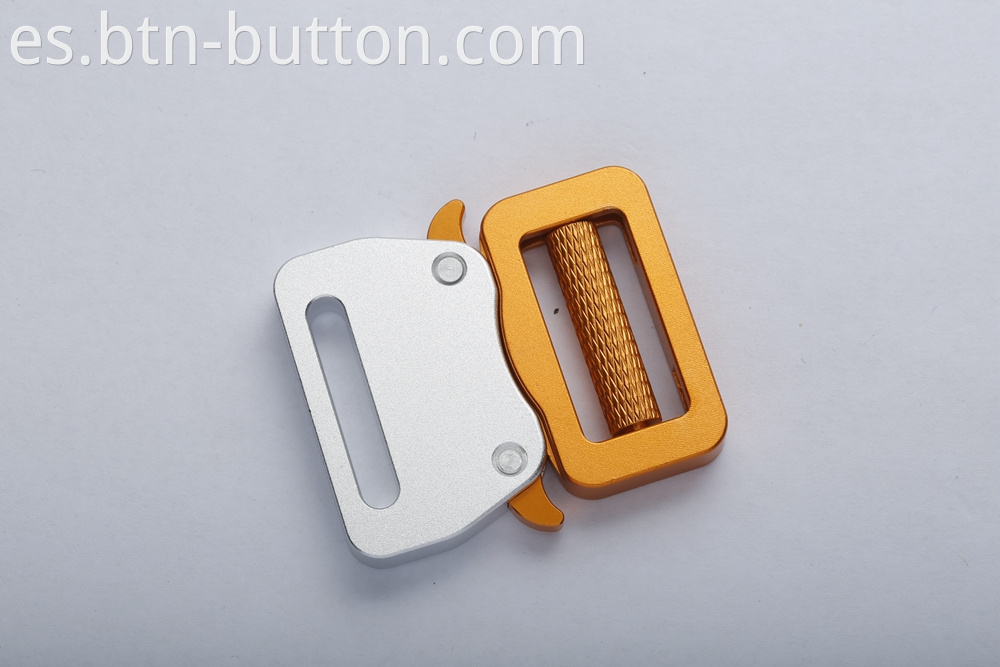 Alloy adjustment buttons for pants